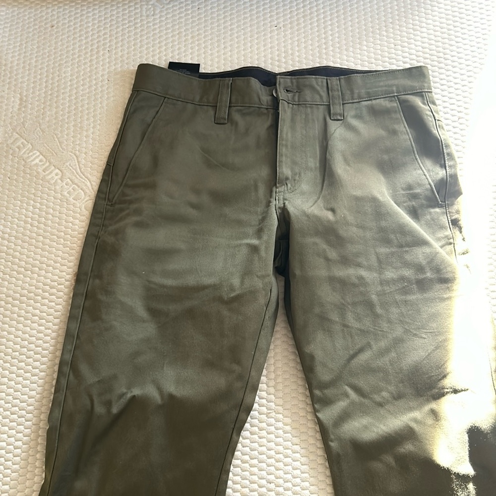 Slim straight1 Volcom pants